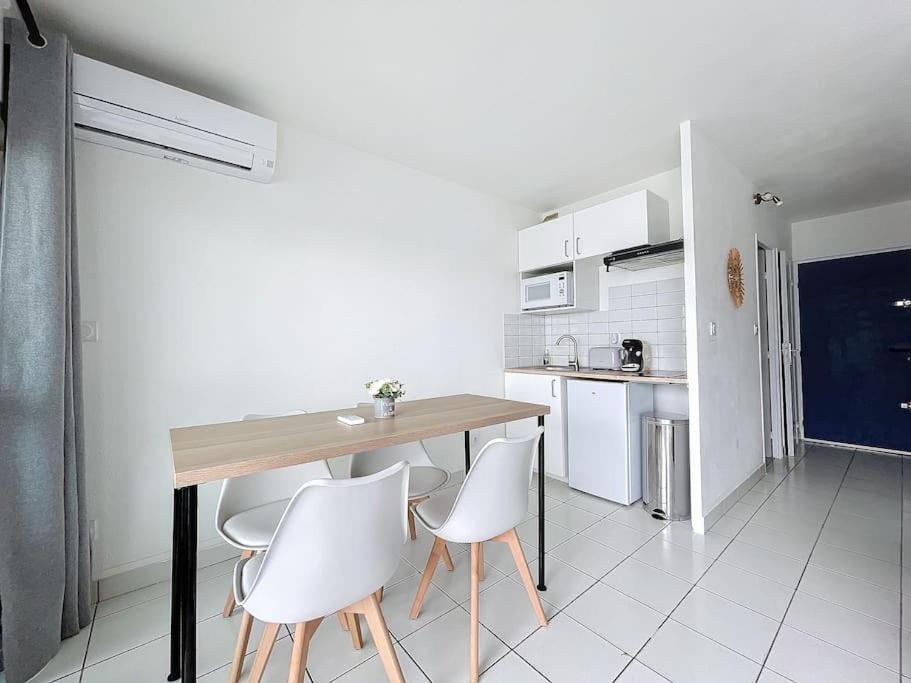 3319-Appartement A 200M De La Plage Le Barcarès Εξωτερικό φωτογραφία